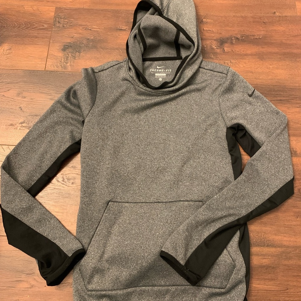 Women’s Nike Thermafit sweater hoodie XS